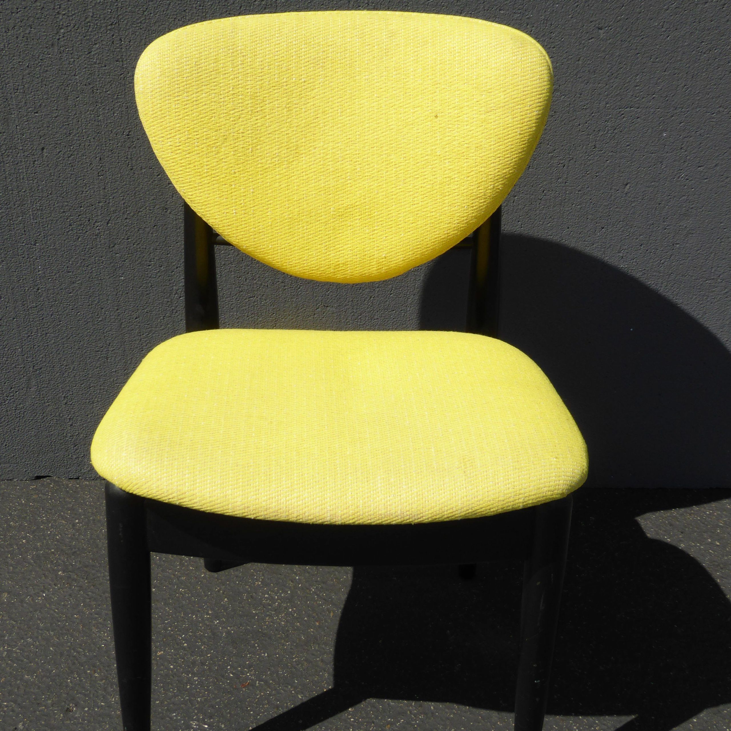 Set Of Four Vintage Mid Century Modern Yellow & Black Accent Chairs Intended For Black Outdoor Modern Chairs Sets (View 6 of 15)