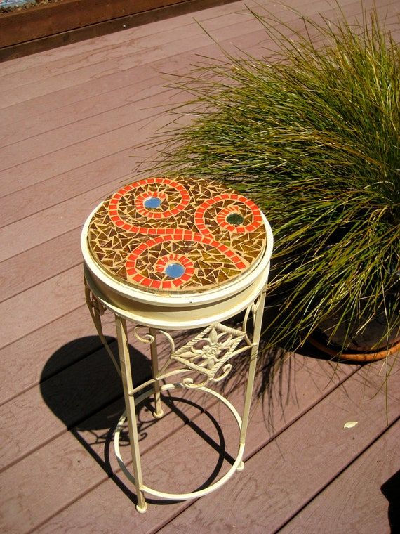 Small Mosaic Side Table With Mosaic Tile Top Round Side Tables (View 5 of 15)