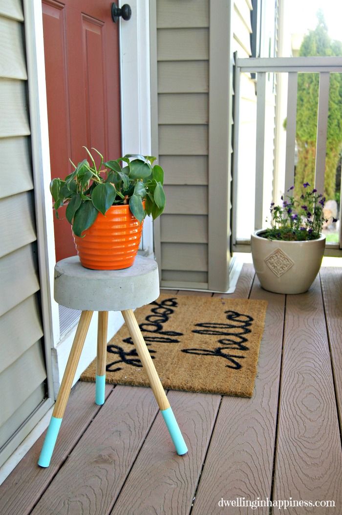 $5 Diy Concrete Plant Stand – Dwelling In Happiness Regarding Cement Plant Stands (View 15 of 15)