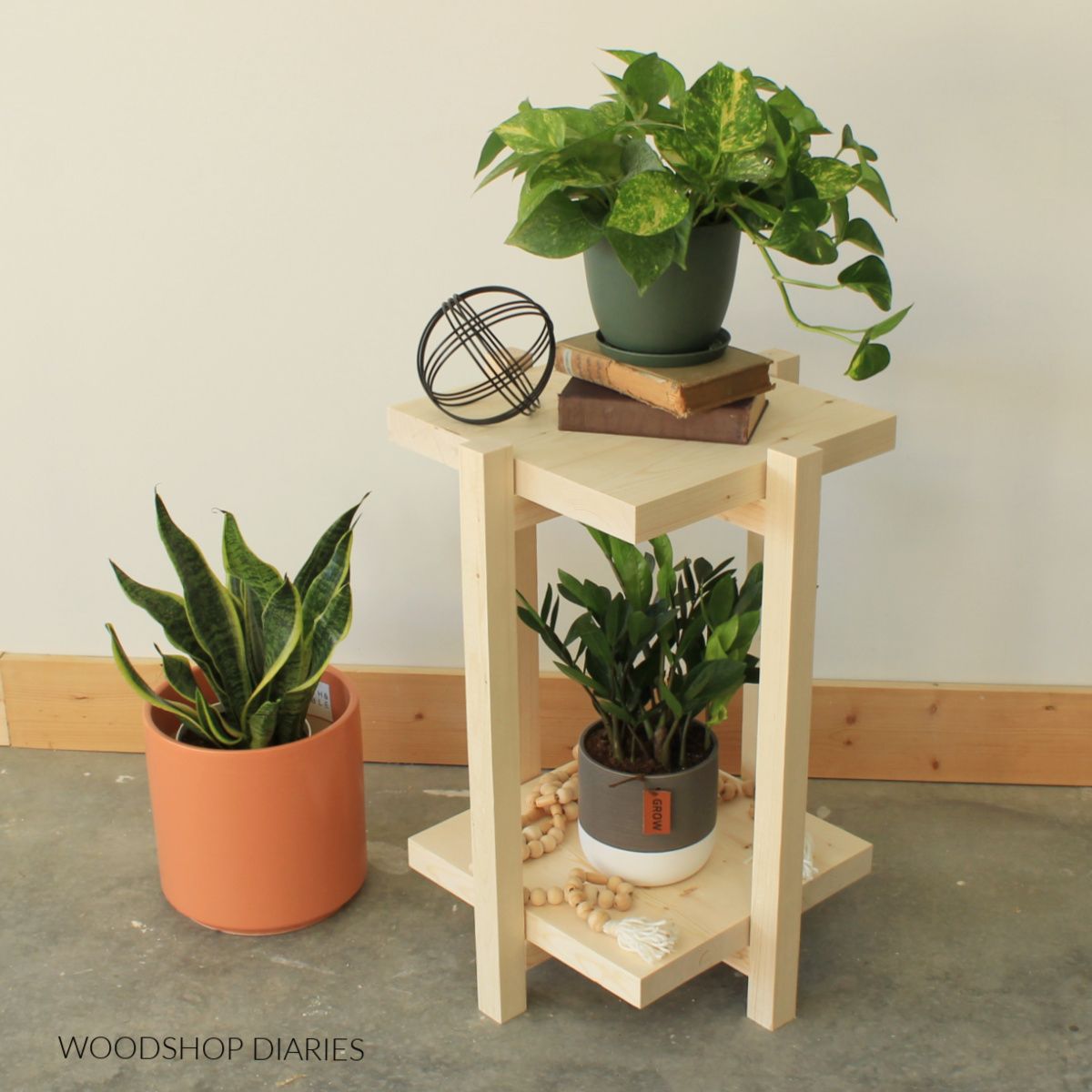 Diy Plant Stand End Table {With Plans!} Pertaining To Plant Stands With Side Table (View 14 of 15)