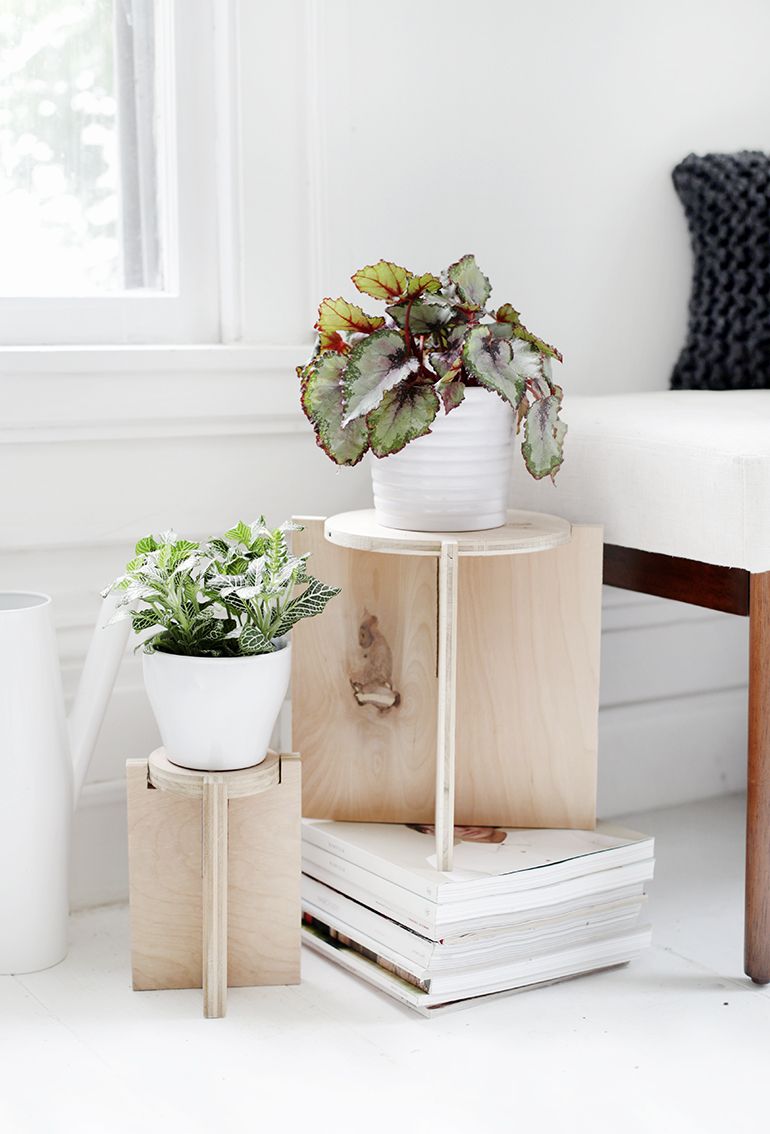 Diy Wooden Plant Stand – The Merrythought Regarding Particle Board Plant Stands (View 8 of 15)