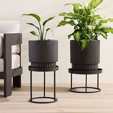 Streamline Metal Plant Stands | Plant Stands Outdoor, Metal Plant Stand, Plant  Stand Within 14 Inch Plant Stands (View 7 of 15)