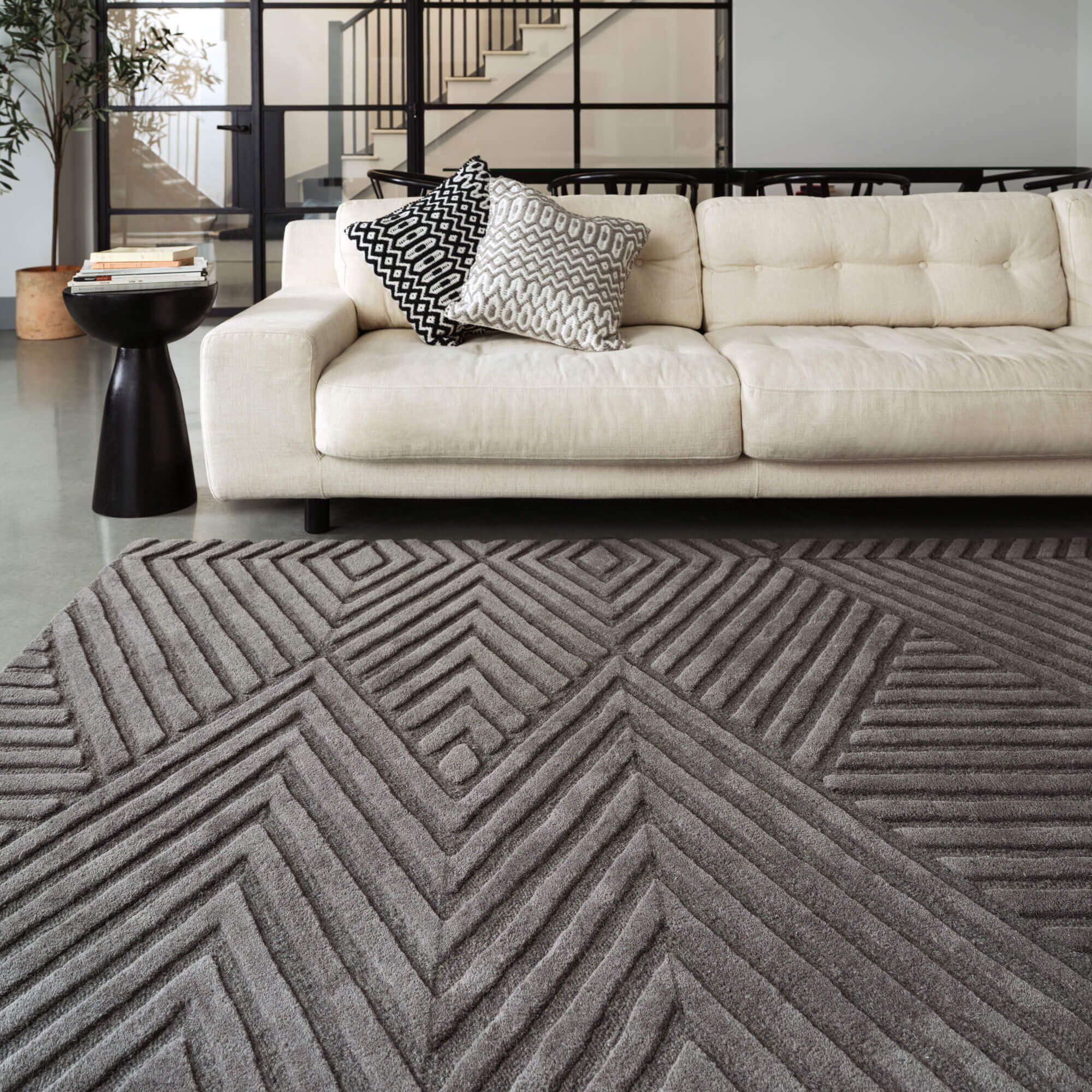 Hague Charcoal Rug Collection Regarding Charcoal Rugs (View 7 of 15)