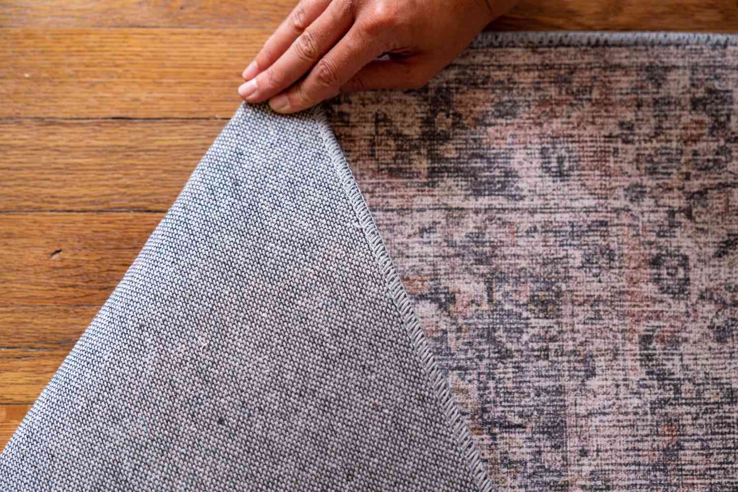 Hand Knotted Vs Hand Tufted Rugs: What'S The Difference? Pertaining To Hand Knotted Rugs (Photo 8 of 15)