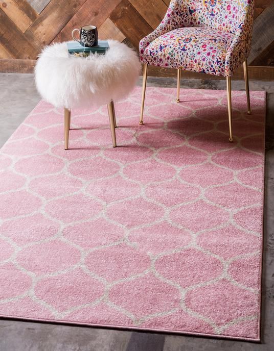 Featured Photo of Pink Lattice Frieze Rugs
