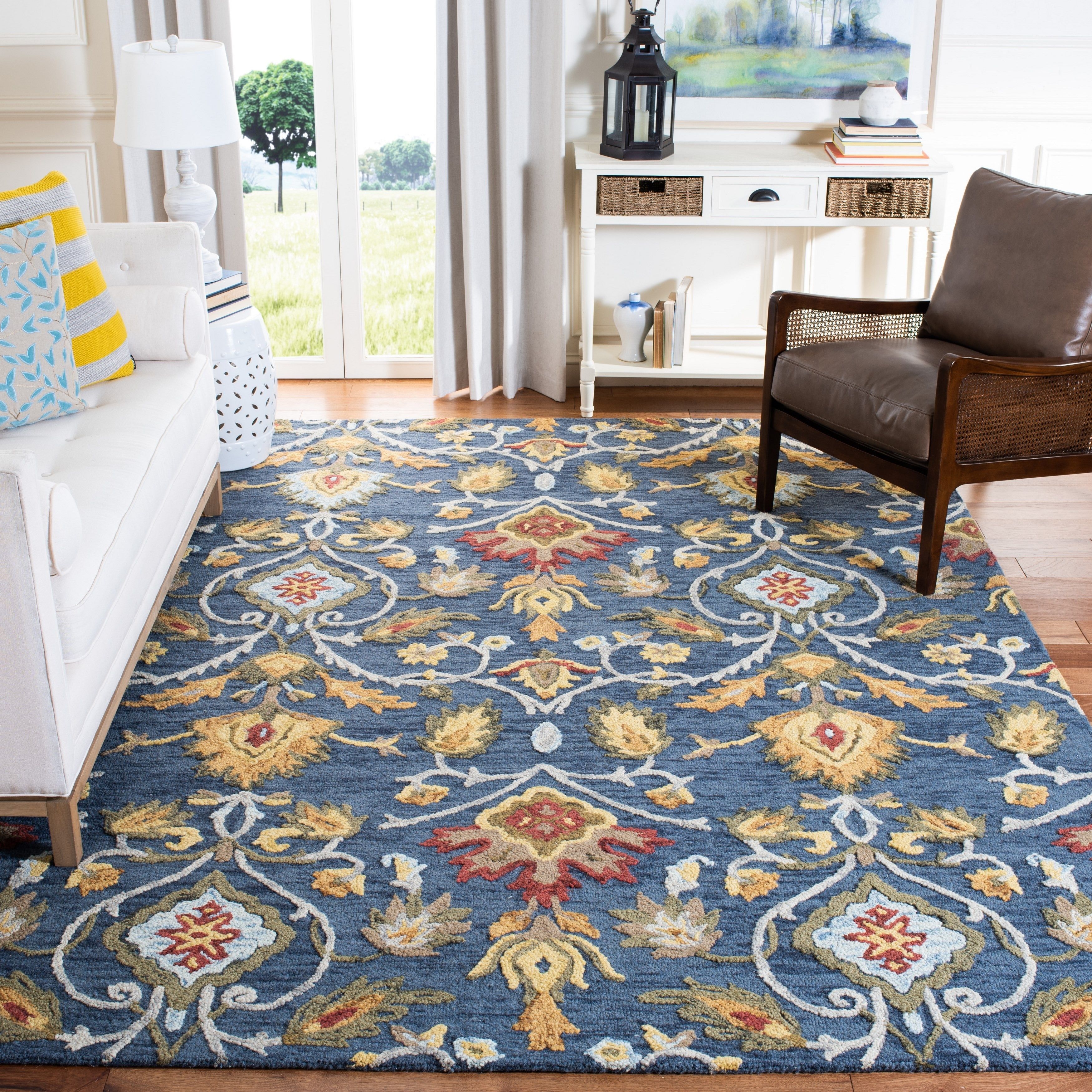 Safavieh Fiorello Handmade Blossom French Country Wool Area Rug – On Sale –  Overstock – 11040997 For Blossom Oval Rugs (View 12 of 15)