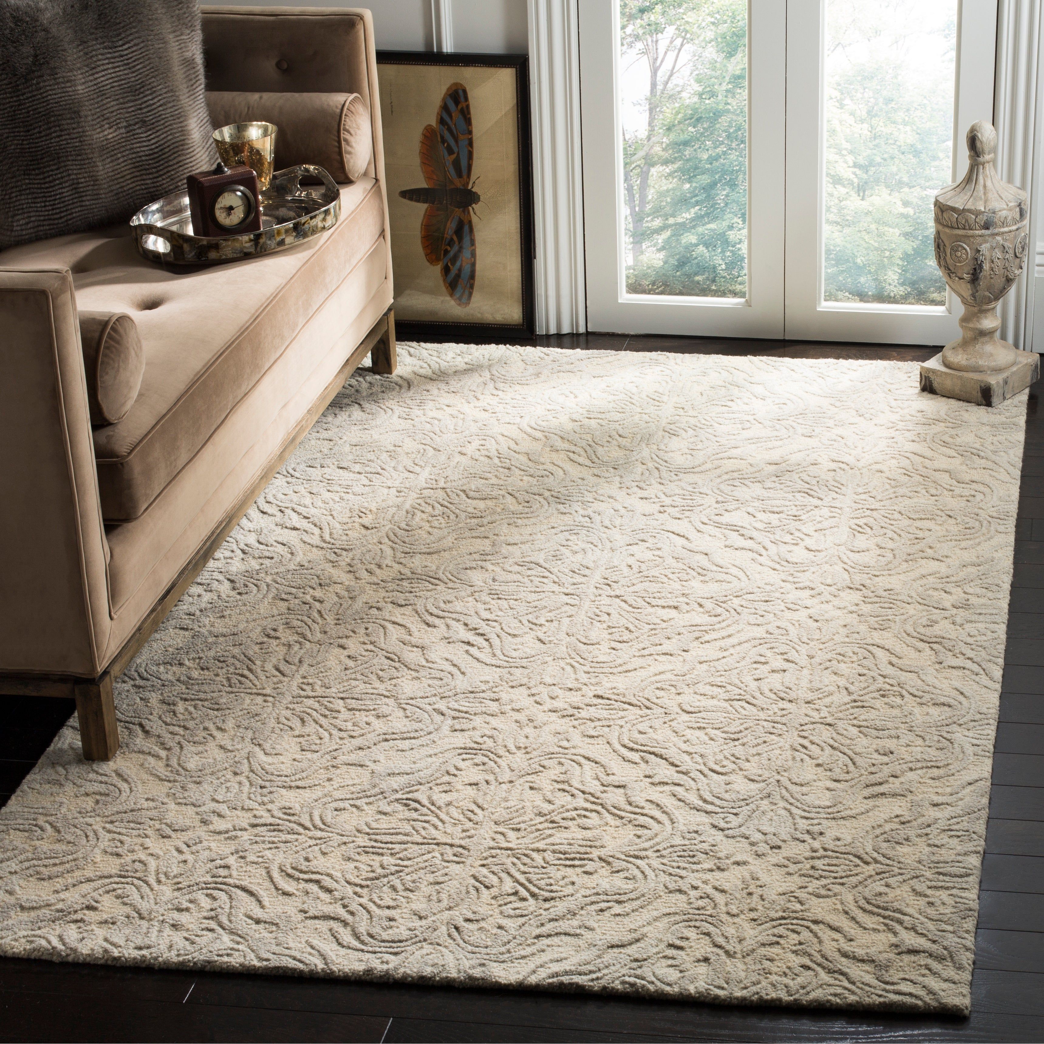 Safavieh Handmade Blossom Letty Modern Floral Wool Rug – On Sale –  Overstock – 17333987 Intended For Ivory Blossom Rugs (View 2 of 15)