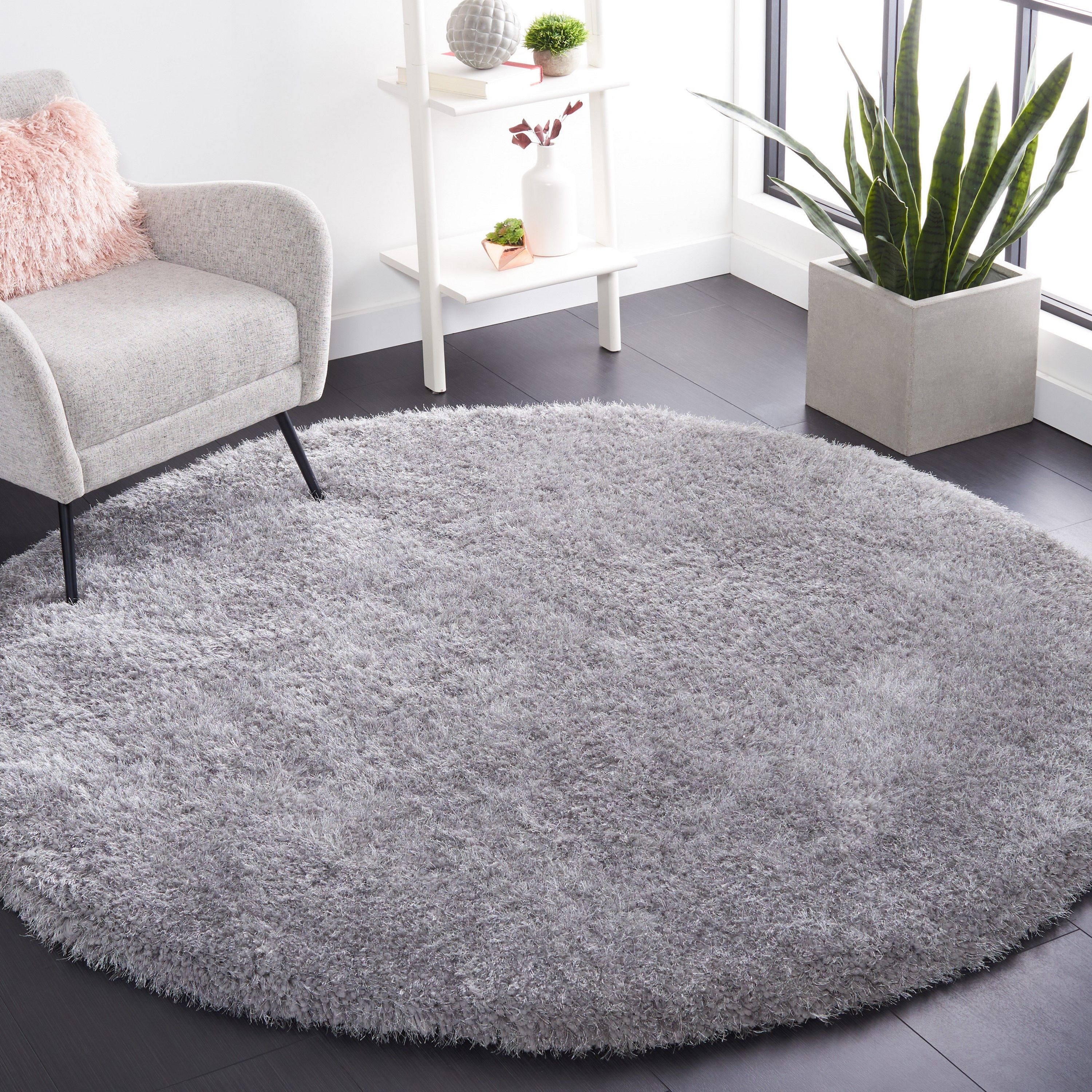 Safavieh Luxe Shag 6 X 6 Gray Round Indoor Solid Area Rug In The Rugs  Department At Lowes With Regard To Shag Oval Rugs (View 7 of 15)