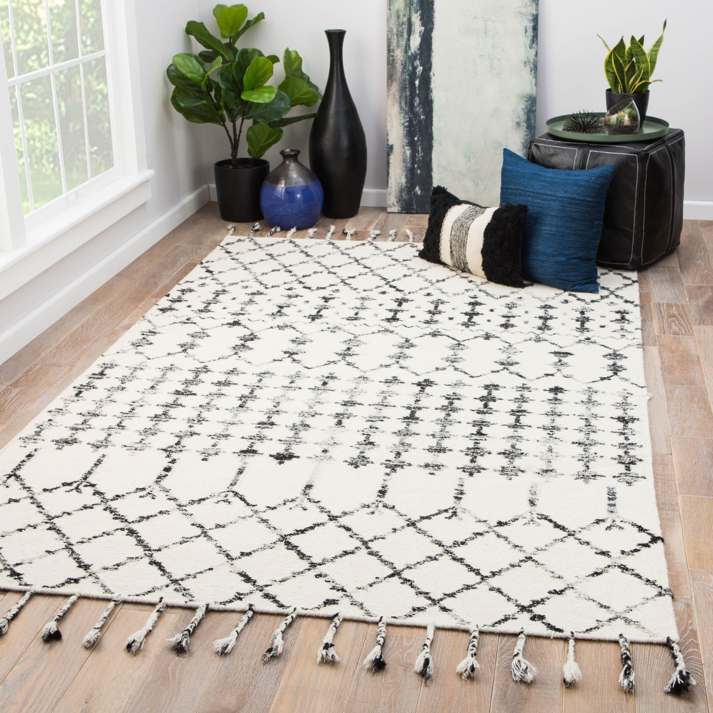 Featured Photo of Ivory and Black Rugs