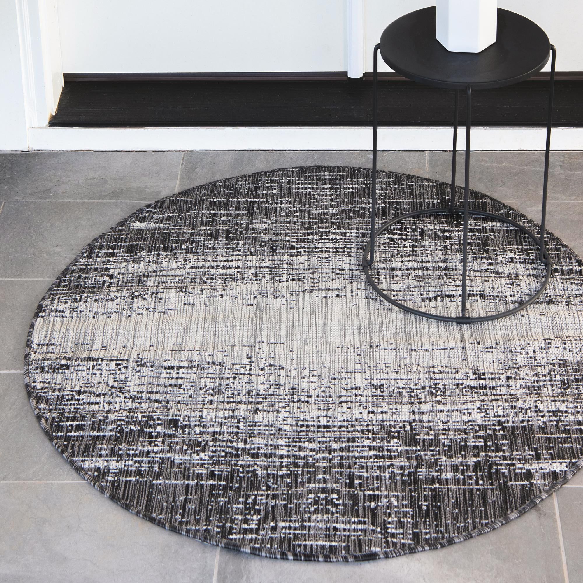 Unique Loom Ombre Indoor/Outdoor Modern Rug Charcoal Gray/Ivory 3' 3" Round  Abstract Coastal Perfect For Patio Deck Garage Entryway – Walmart With Gray Bamboo Round Rugs (Photo 9 of 15)