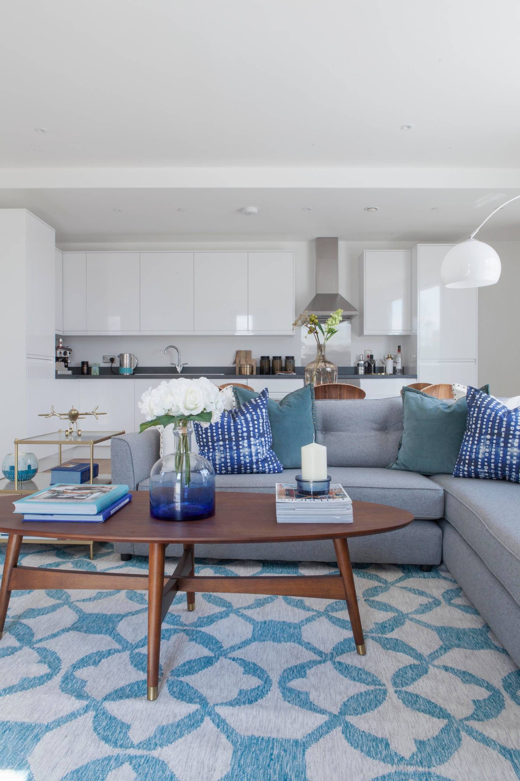 Beautiful Blue And Grey Living Room Ideas You'Re Going To Love | Houzz Uk Within Sofas In Bluish Grey (View 12 of 15)