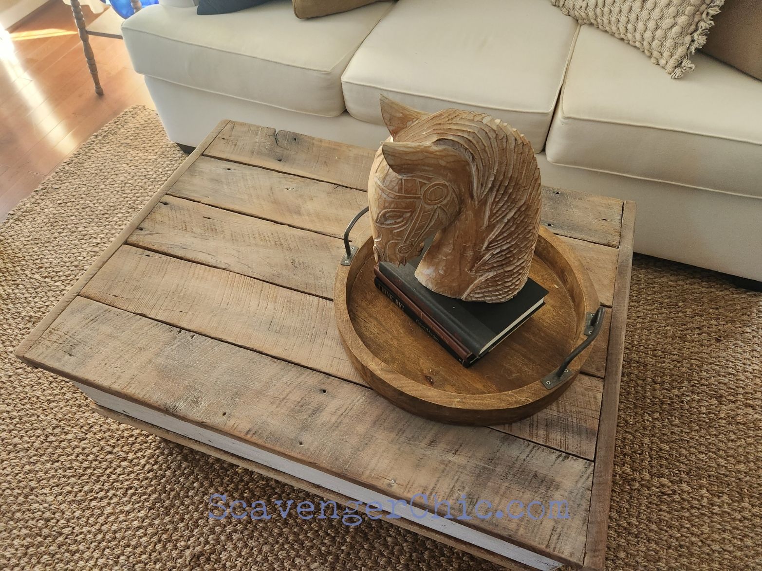 Diy Rustic Coffee Table From Reclaimed Wood – Scavenger Chic With Regard To Brown Rustic Coffee Tables (View 13 of 15)