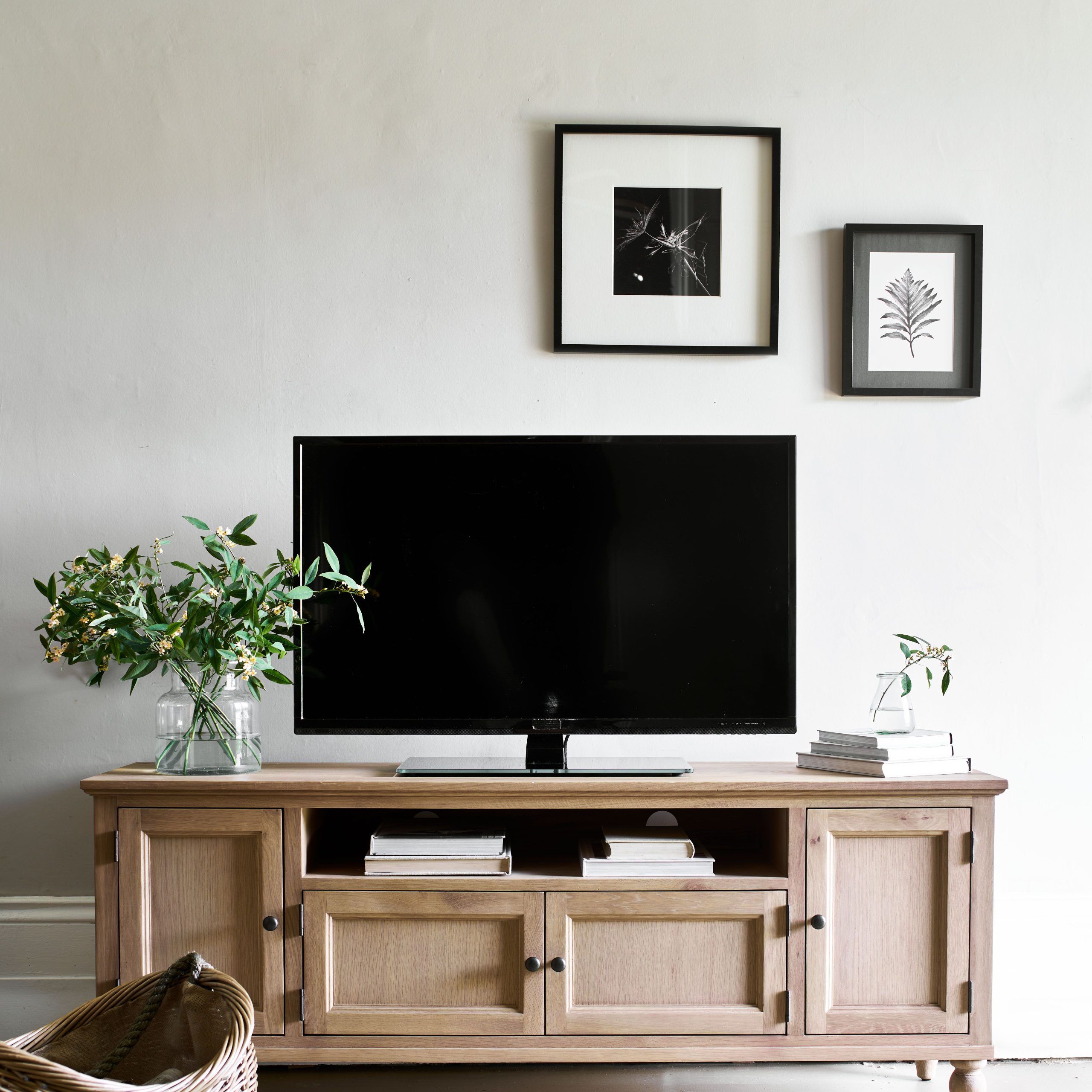 Oak Tv Cabinet | Living Room Inspo | Living Room Tv Stand, Tv Unit Decor,  Living Room Furniture Inside Cafe Tv Stands With Storage (View 8 of 15)