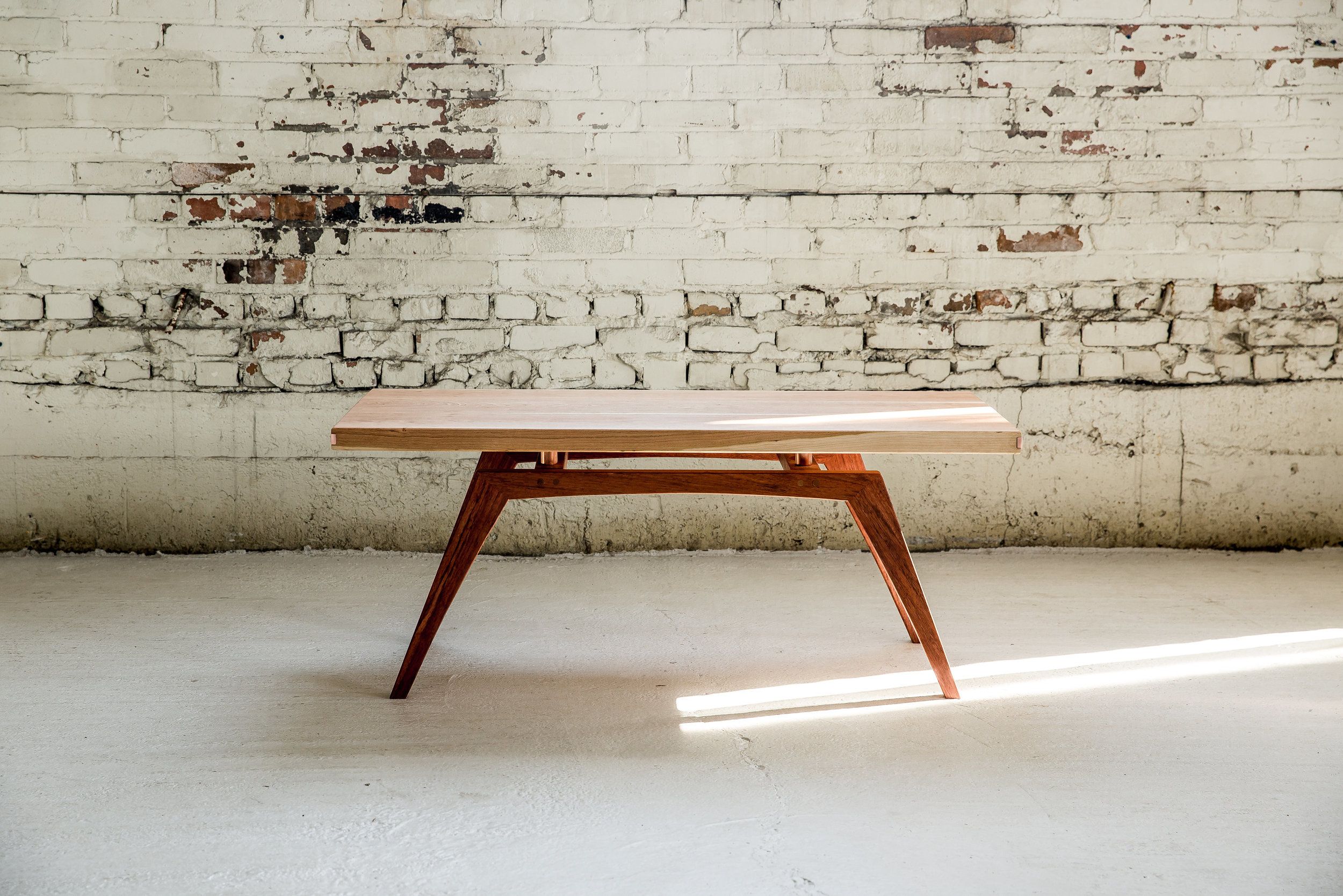 Featured Photo of Mid Century Modern Coffee Tables