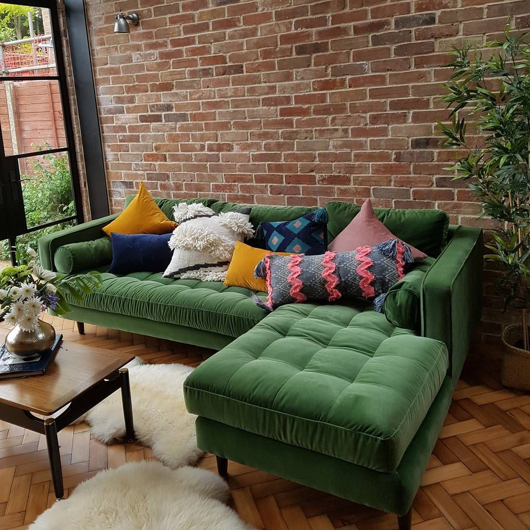 Bukky (@Lexden Home) • Photos Et Vidéos Instagram | Velvet Sofa Living In 75" Green Velvet Sofas (View 4 of 15)