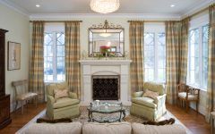 Simple Classic Living Room Curtain Ideas